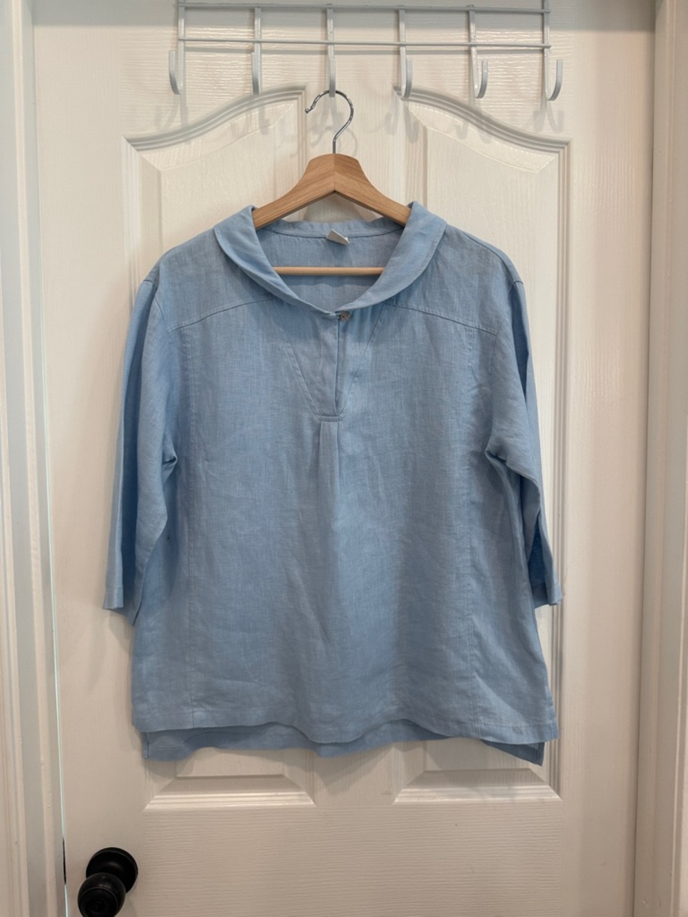 Lintico shawl collar linen blouse - Picture 3 of 9
